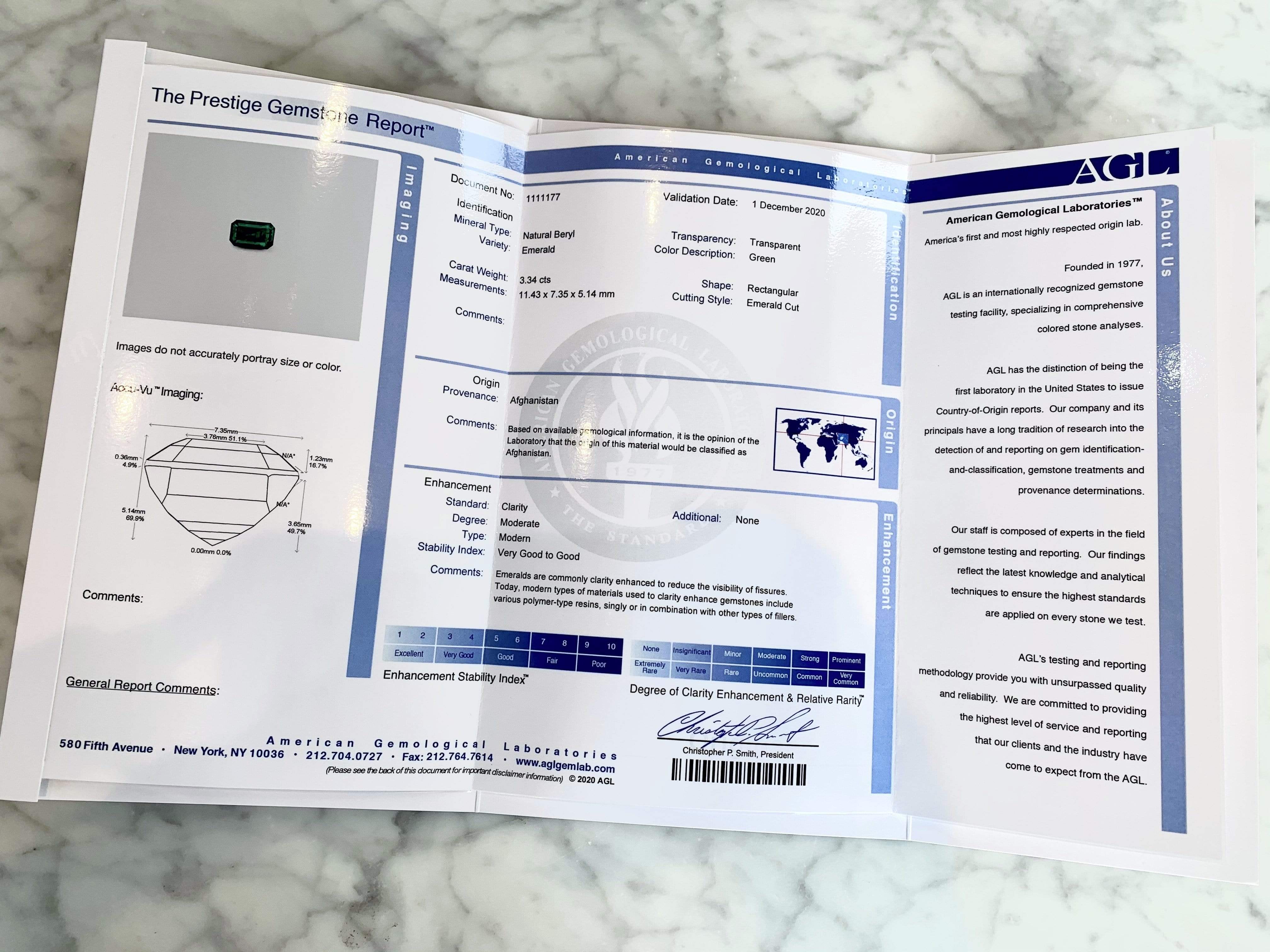 g-h-i color, vs clarity in yellow gold setting