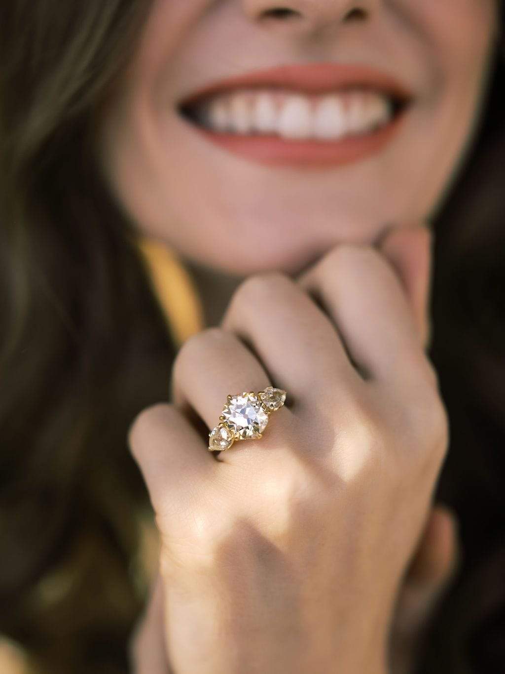 m-z color, vs clarity diamond in yellow gold setting