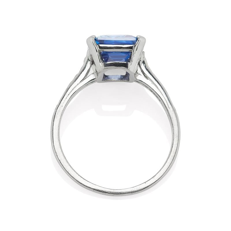 5+ Carats gemstones vintage engagement ring