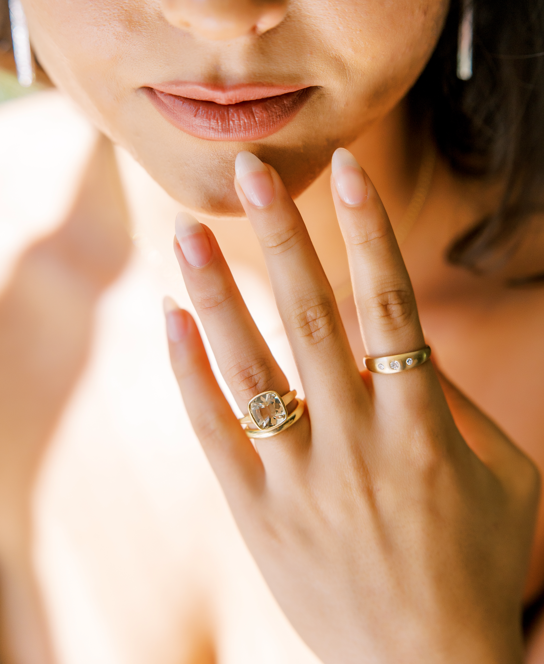 fancy color, vs clarity diamond rings in yellow gold setting