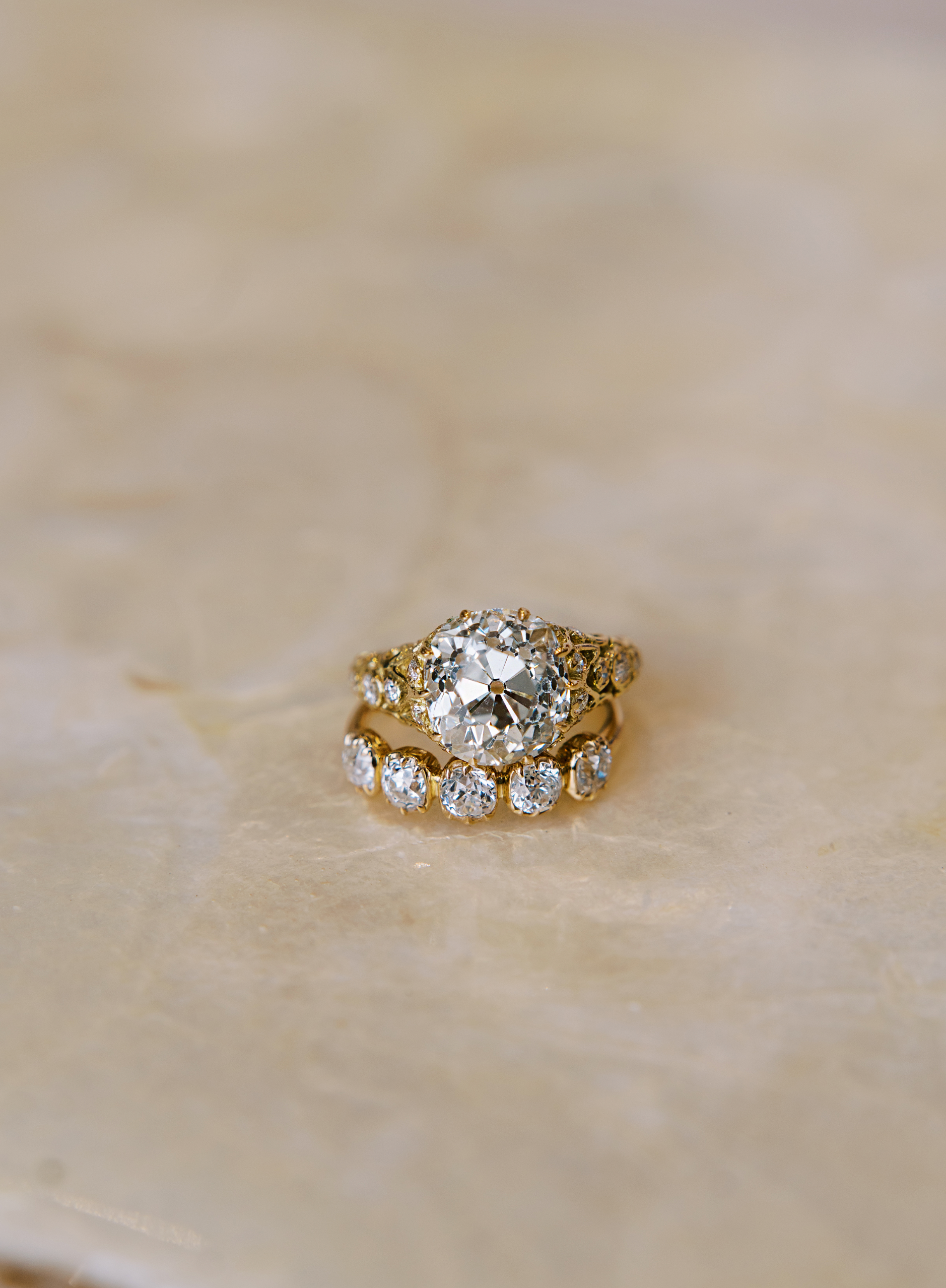 5+ CaratsUncategorized for sale