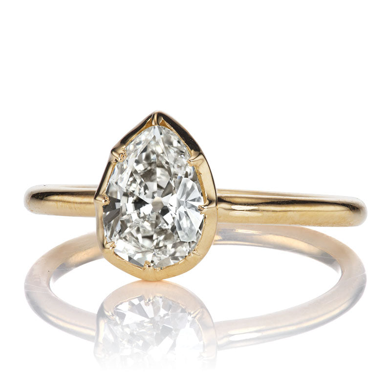 0.93ct Pear Cut Diamond diamond engagement ring