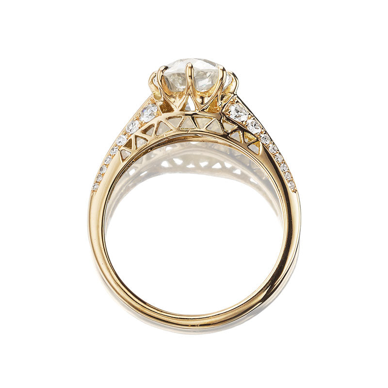 2-3 Carats vintage engagement ring