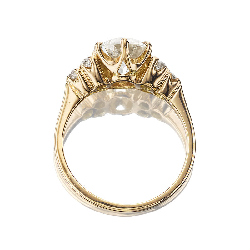 1-2 Carats vintage engagement ring