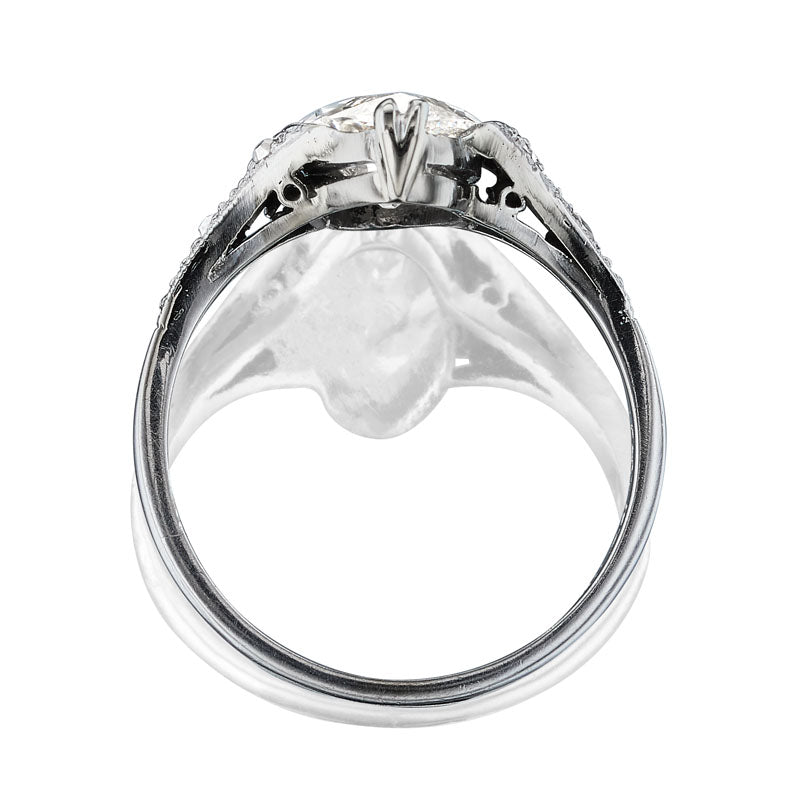 2-3 Carats vintage engagement ring
