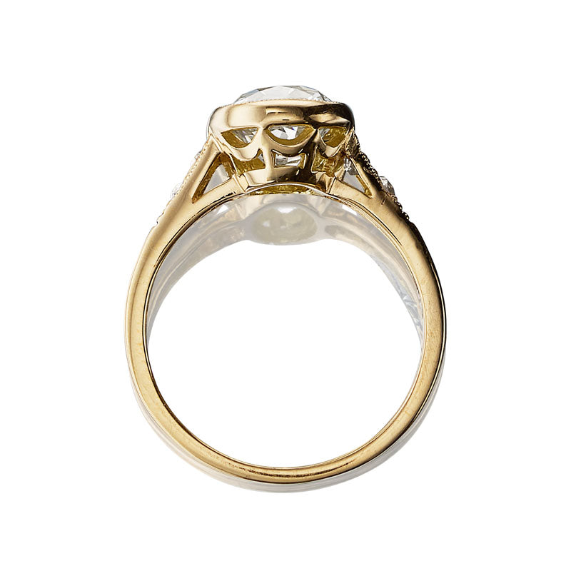 2-3 Carats vintage engagement ring