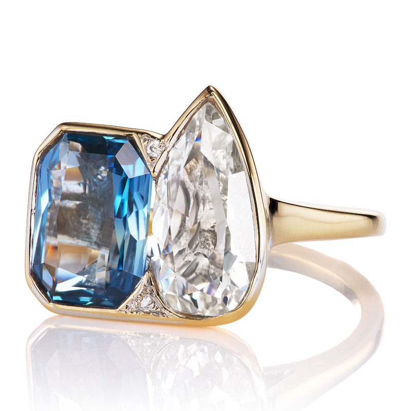 Pear + Sapphire Toi et Moi ring diamond with gemstone