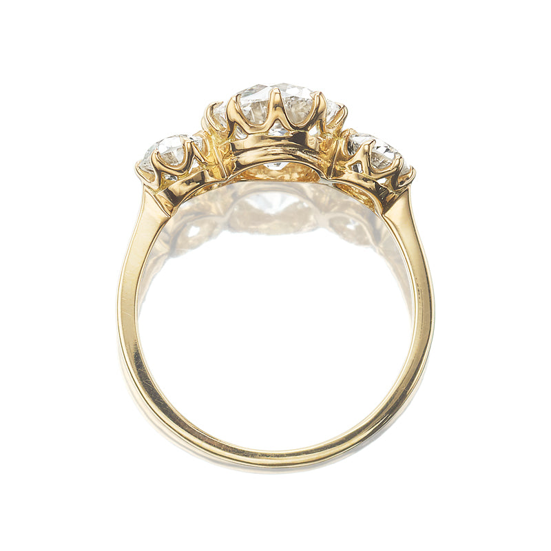 2-3 Carats vintage engagement ring