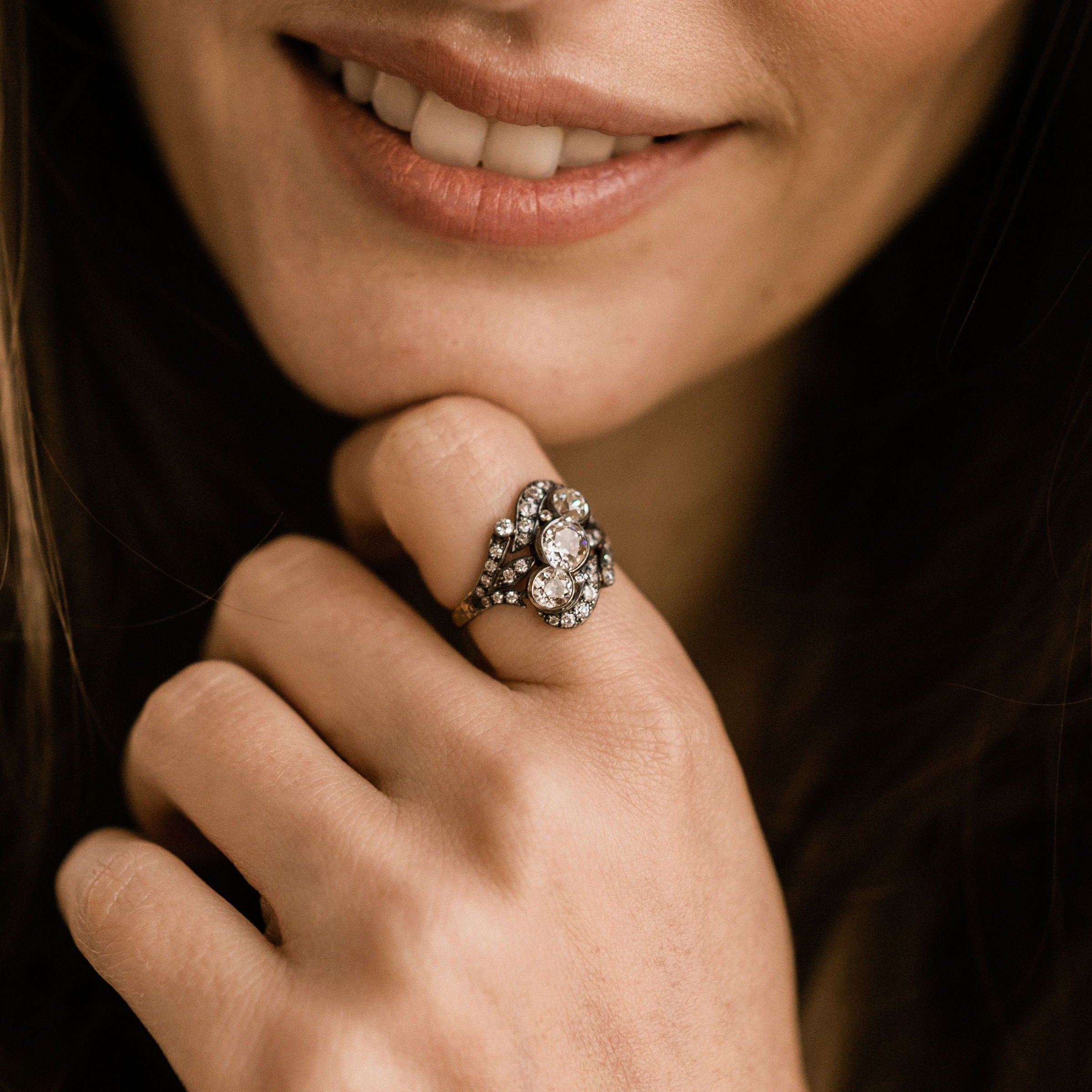 Art Nouveau Cocktail RIng