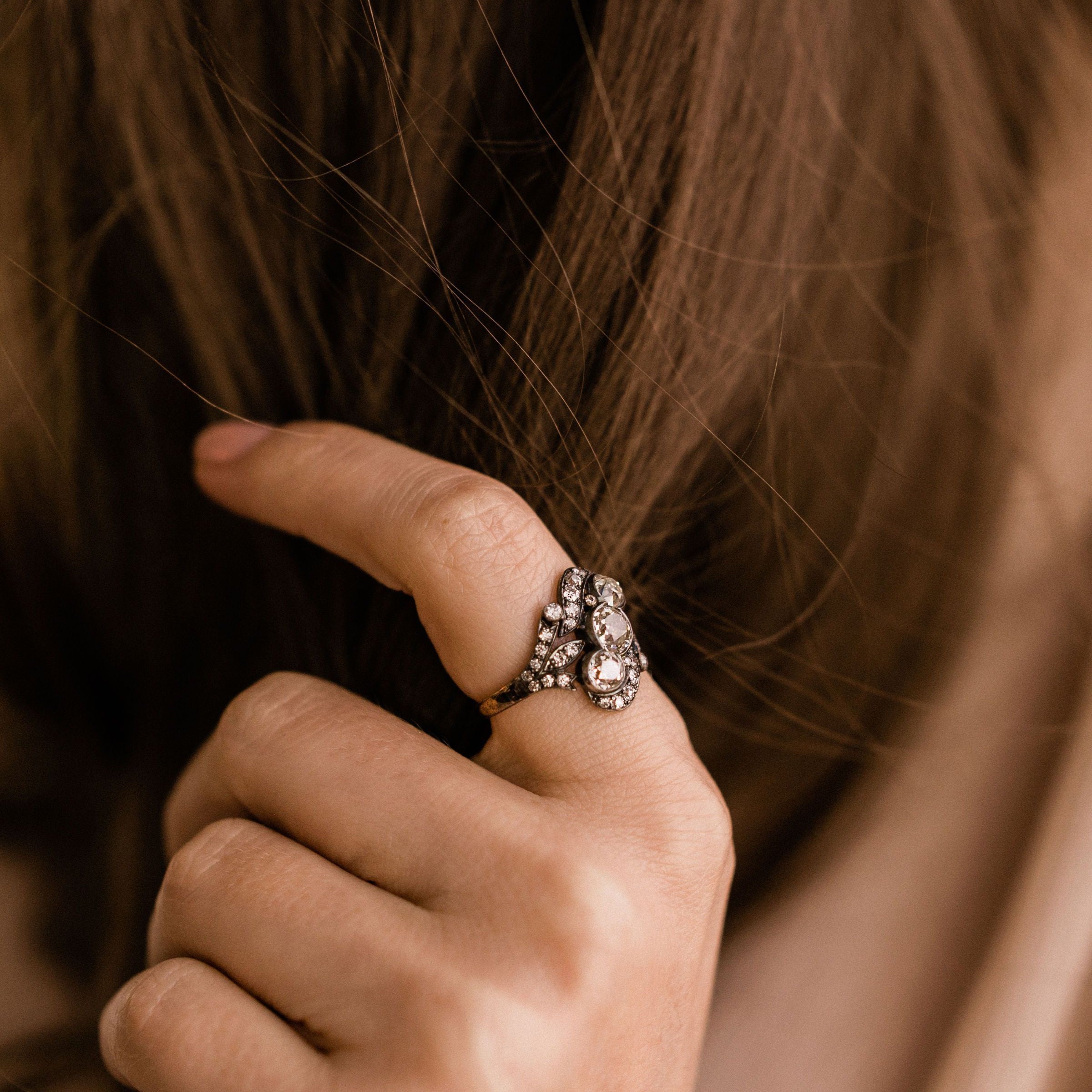 Art Nouveau Cocktail RIng
