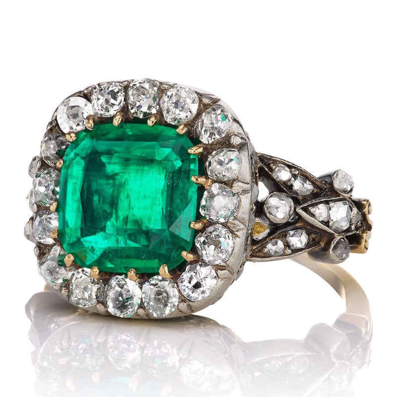 Colombian Emerald diamond with gemstone