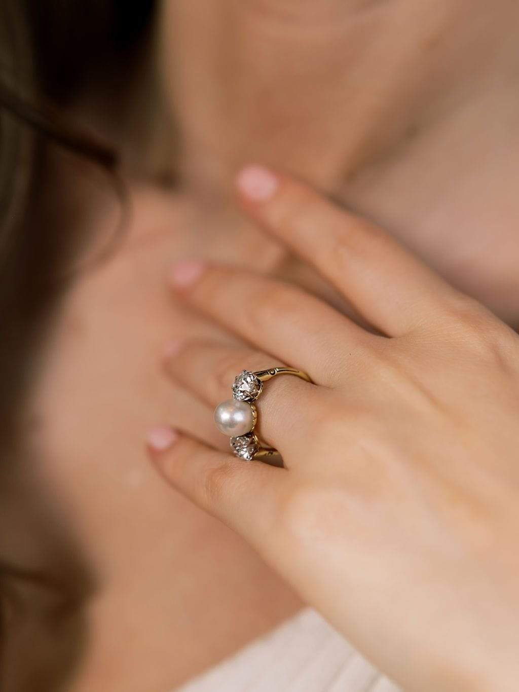 j-k-l color, vs clarity in two-tone setting