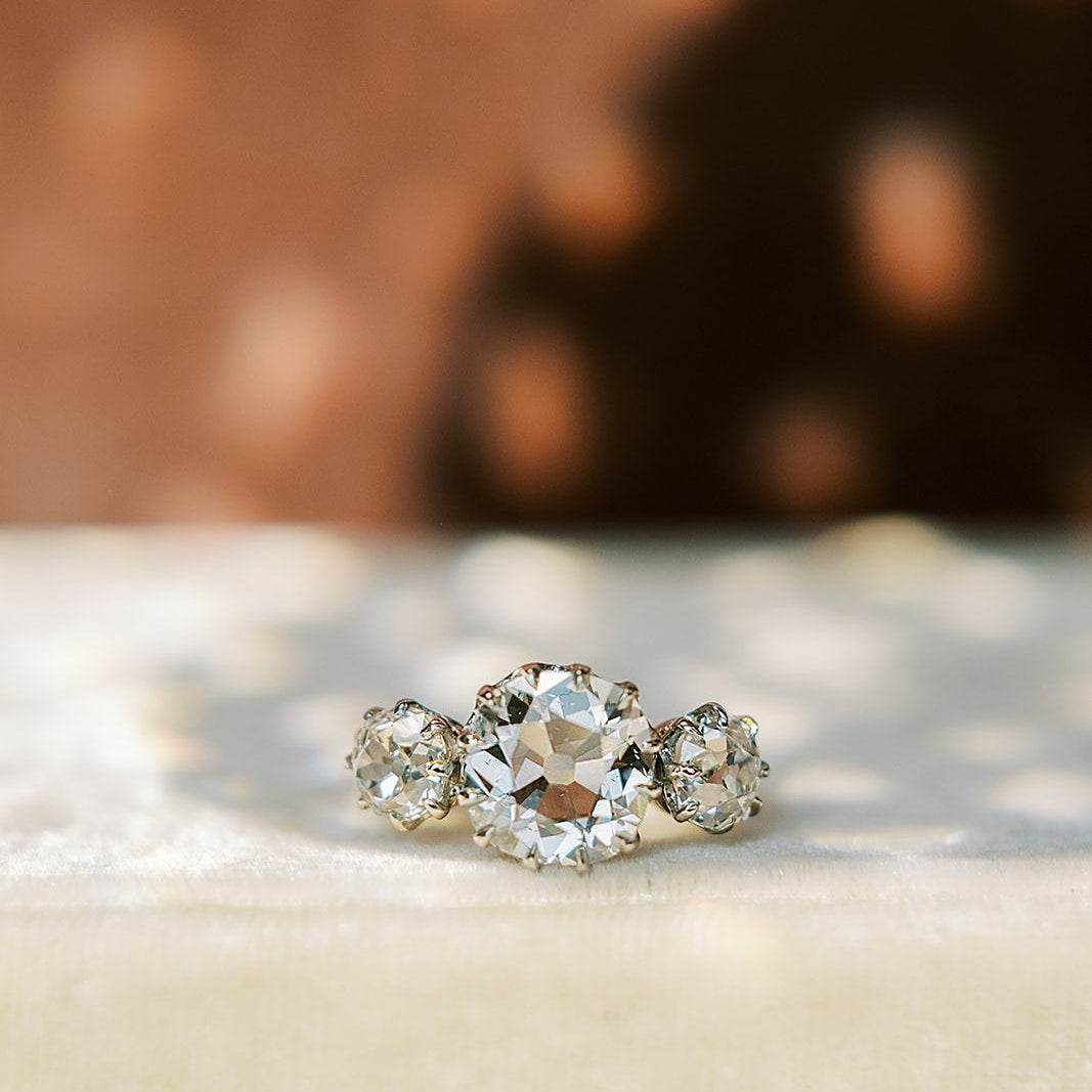 Ring 2.02ct old mine cut diamond