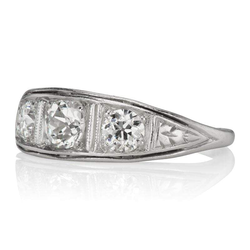 Three Stone Ring diamond