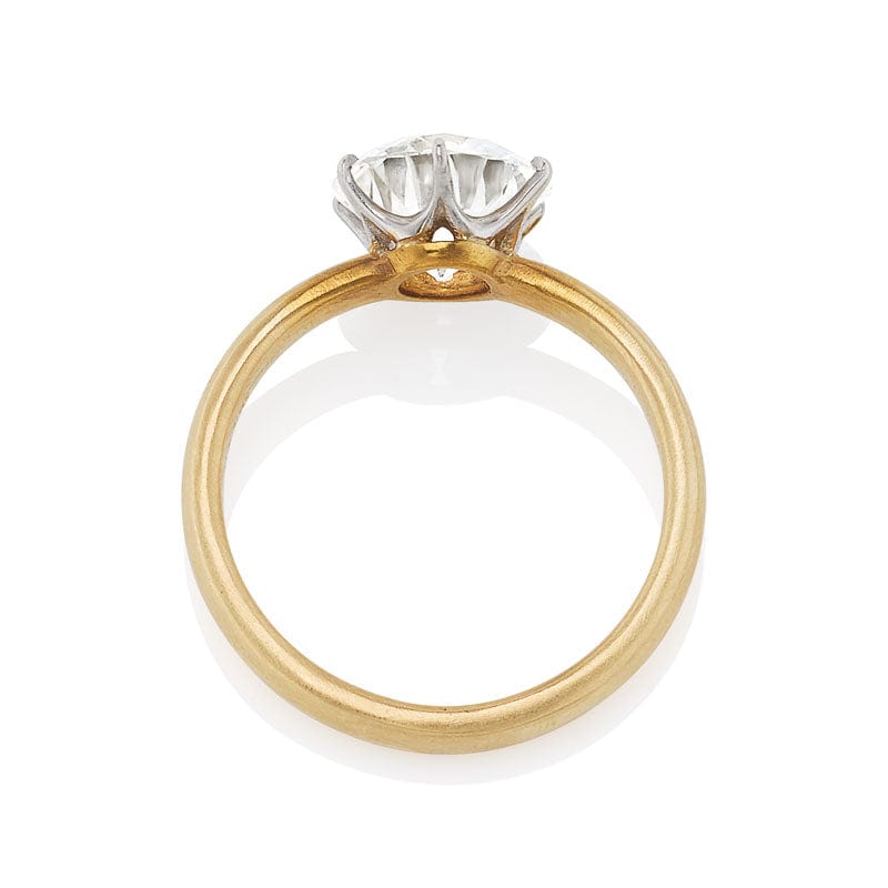 2-3 Carats vintage engagement ring