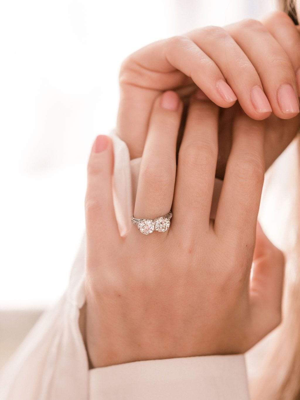 g-h-i color, vs clarity in platinum setting