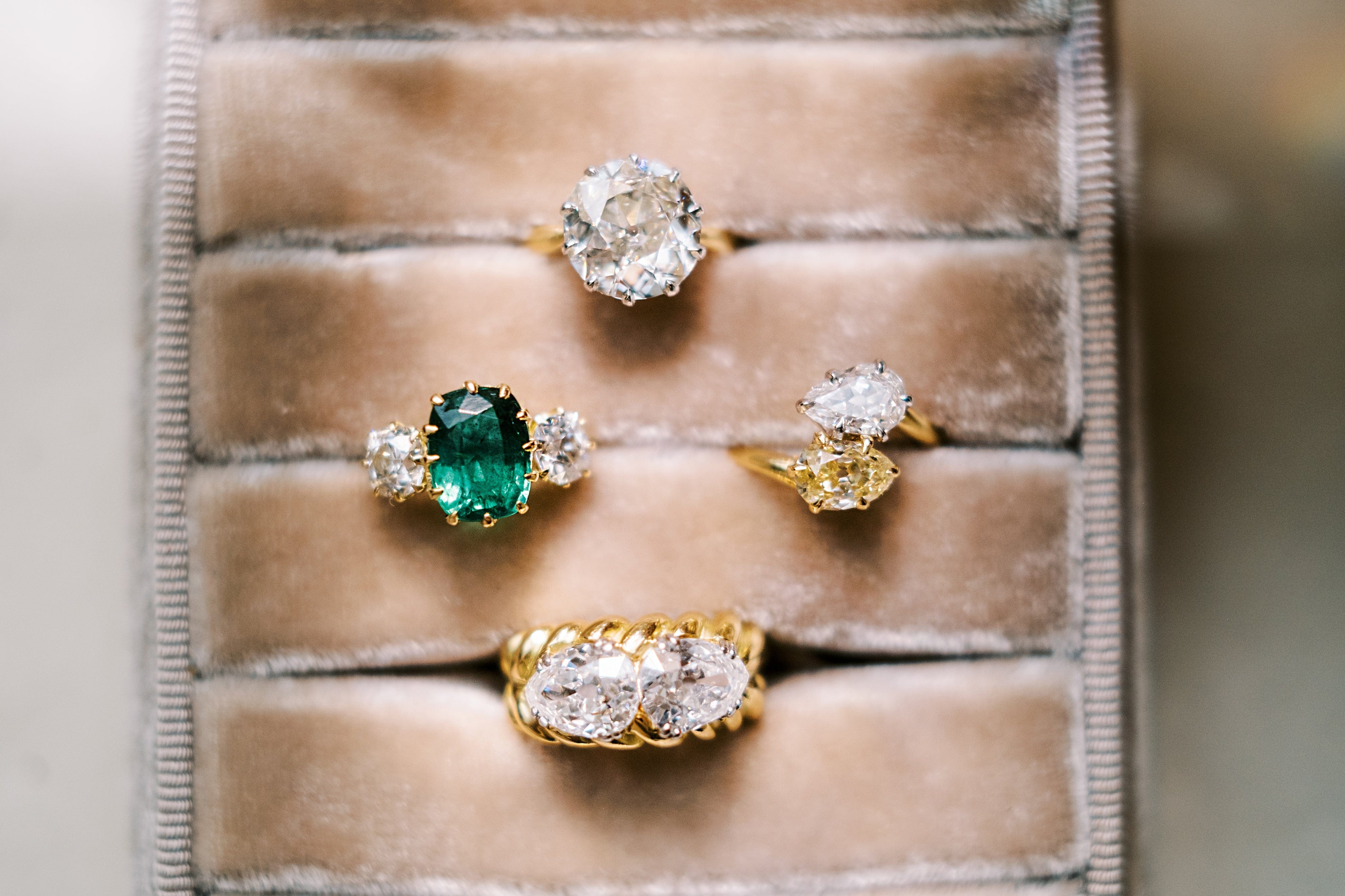 fancy color, vs clarity diamond in yellow gold setting