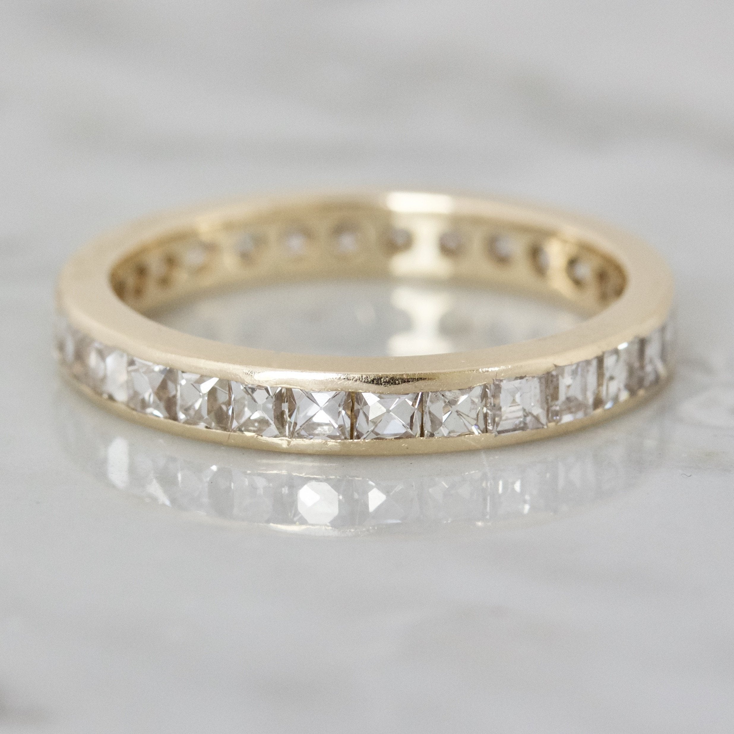 Retro Wedding Ring Circa 1945 - Diamond & 14kt Gold | Victor Barbone