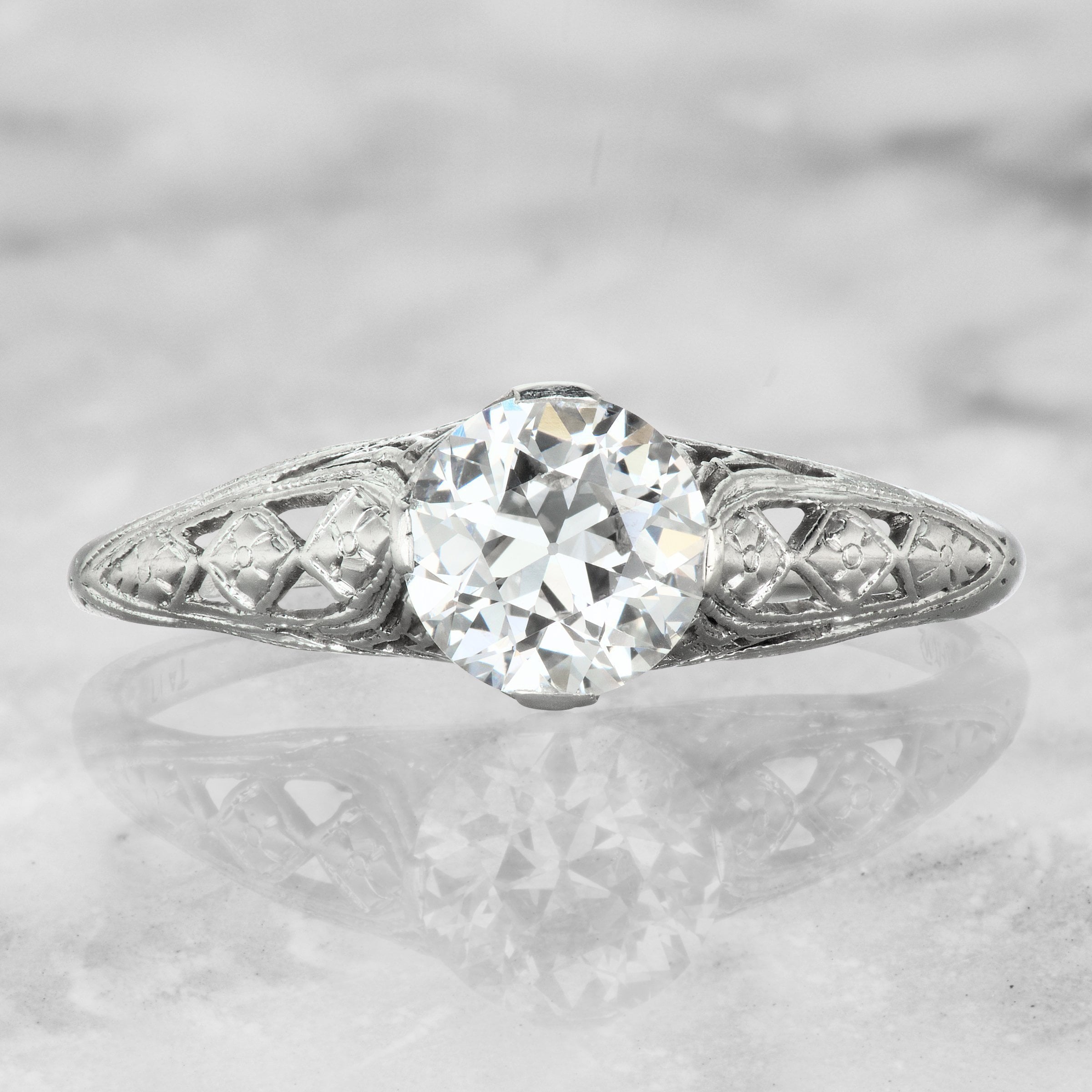 VS1 Clarity Diamond Engagement Ring Circa 1920 | Victor Barbone