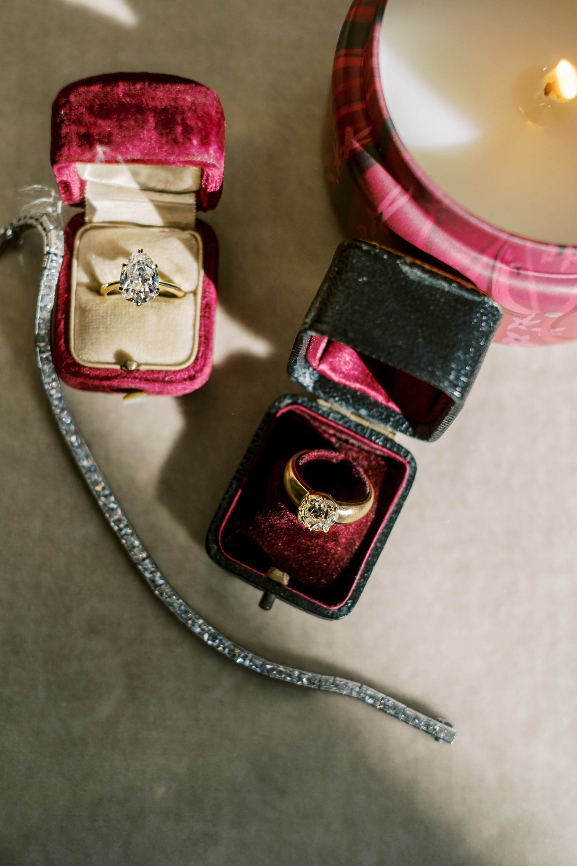 A Gift Guide for the Antique Lover: Holiday Gifting and Beyond