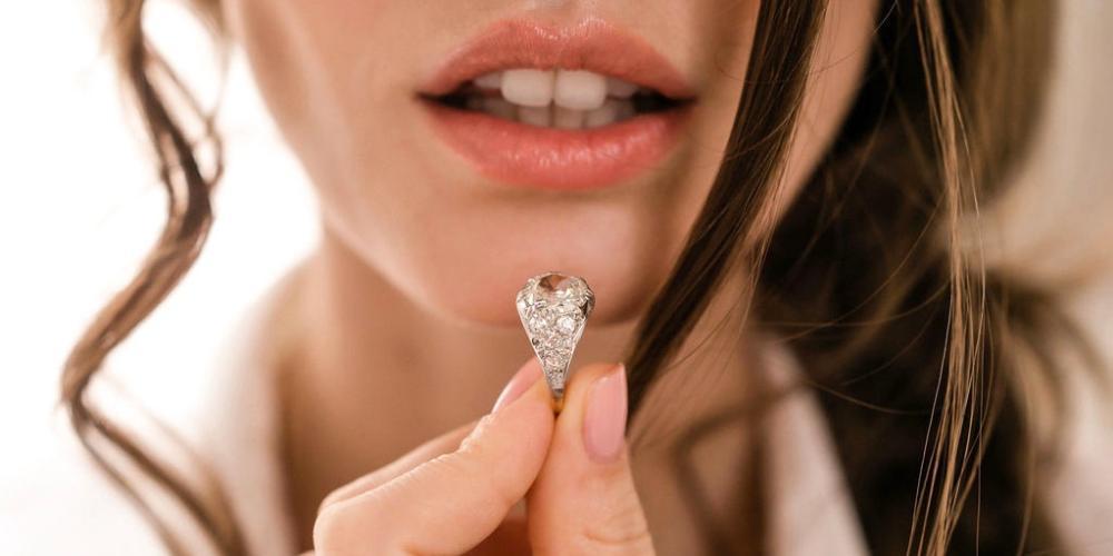 Low Profile Vintage Engagement Rings