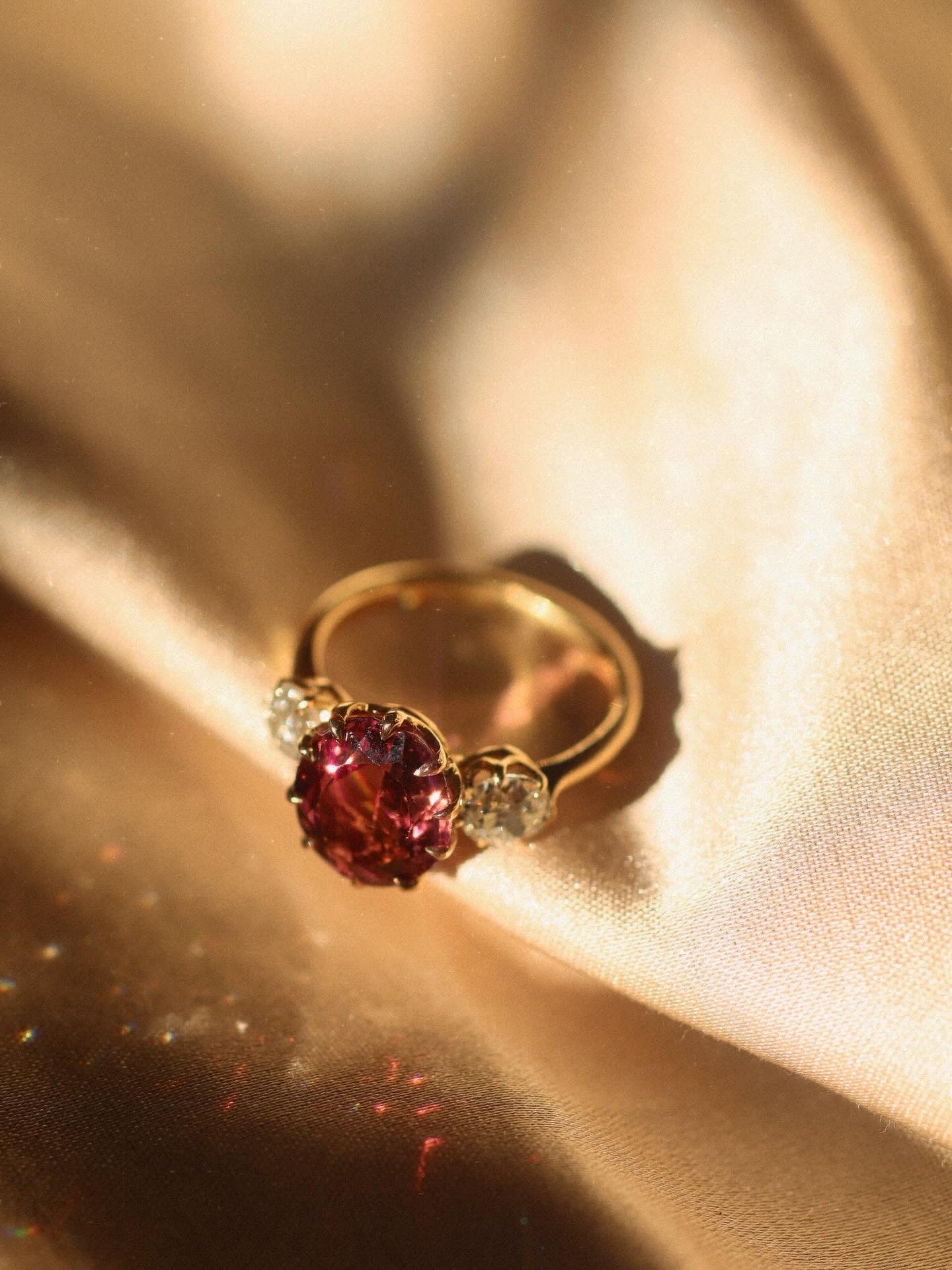 3-4 Caratsdiamond Rings for sale 