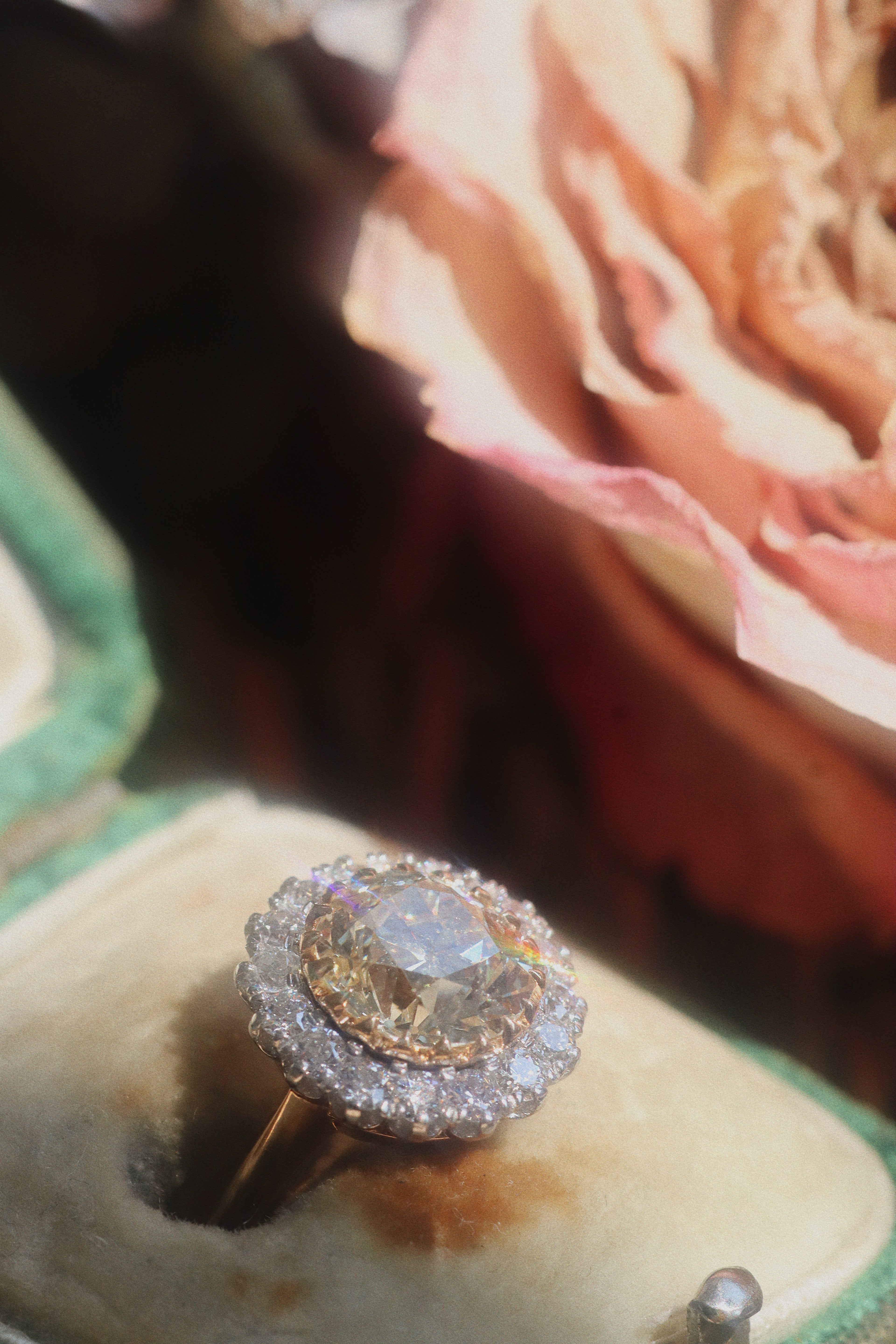 AB MADE diamond engagement ring