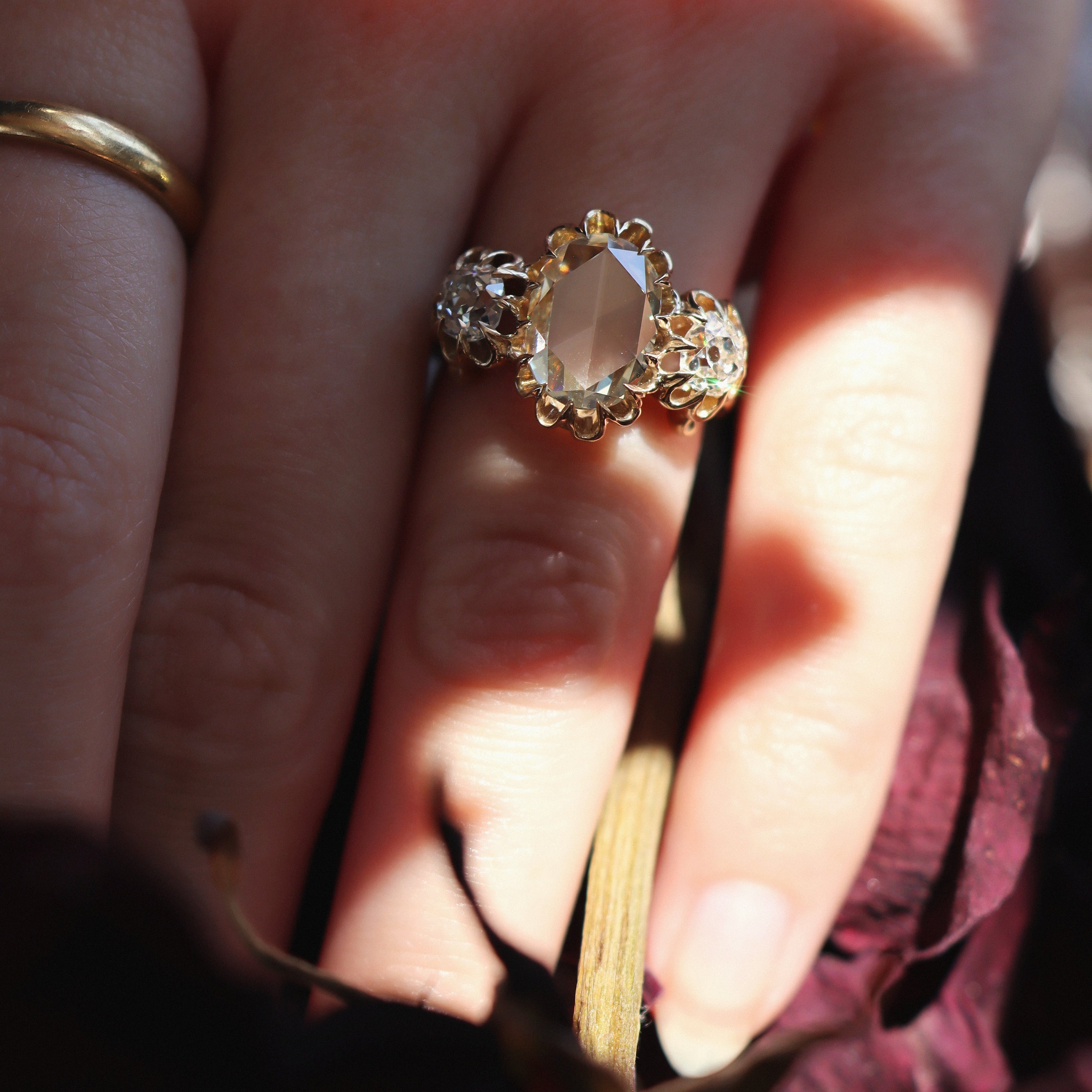 ANTIQUE diamond engagement ring