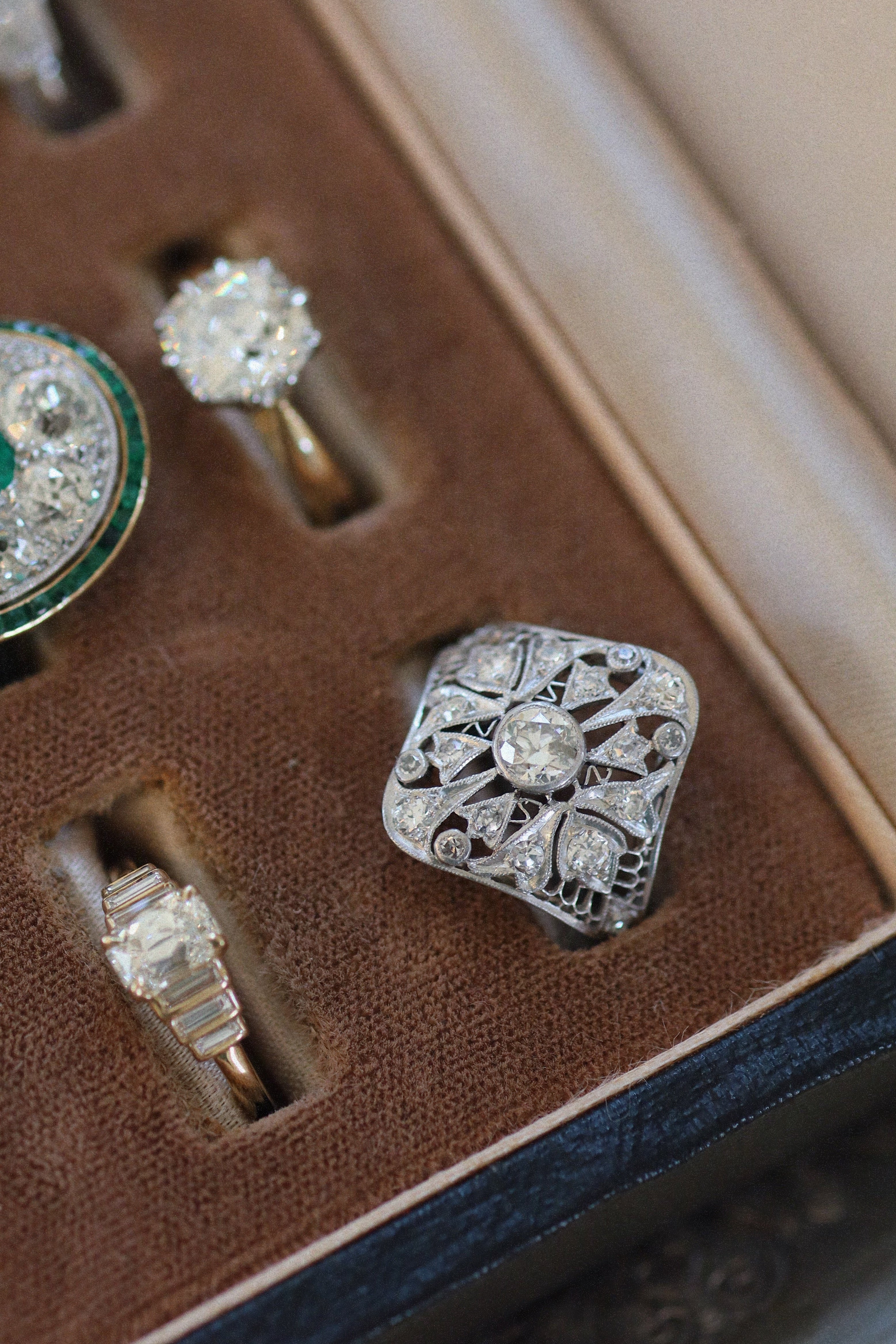 ANTIQUE engagement ring