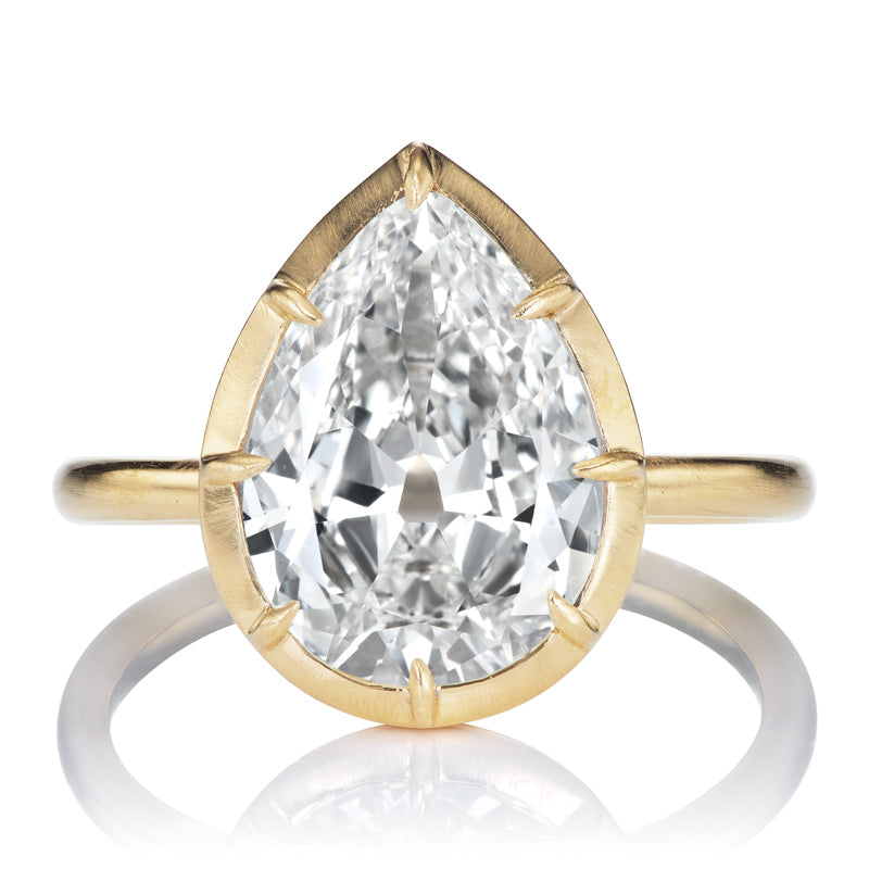 3.13ct Antique Pear Cut Diamond in 18kt Yellow Gold Setting