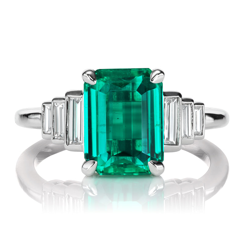 Gorgeous Colombian Emerald Ring with Step Down Diamond Baguettes in Platinum
