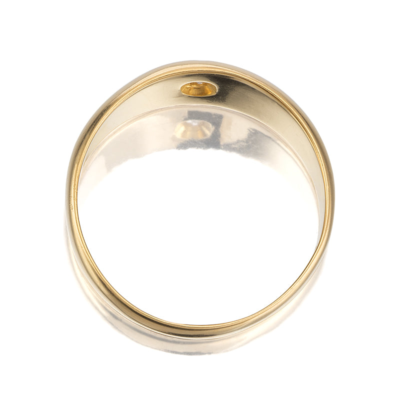 Less than 1  vintage engagement ring