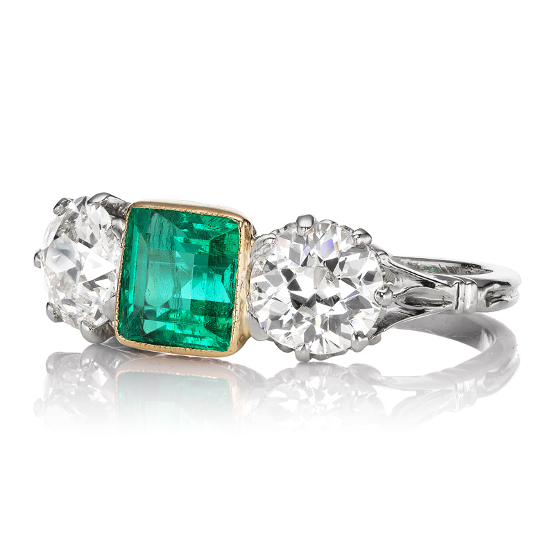 1-2 Carats gemstones  vintage engagement ring