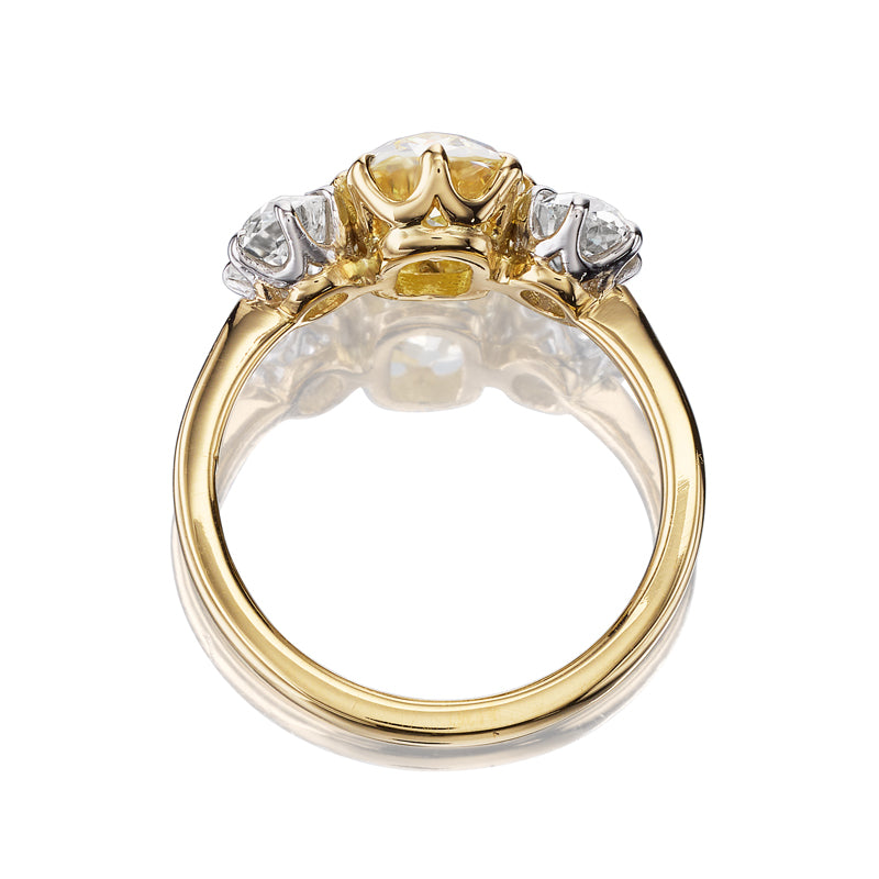 1-2 Carats vintage engagement ring