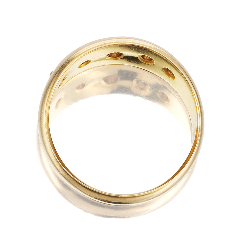 j-k-l color, si-i clarity diamond in yellow gold setting