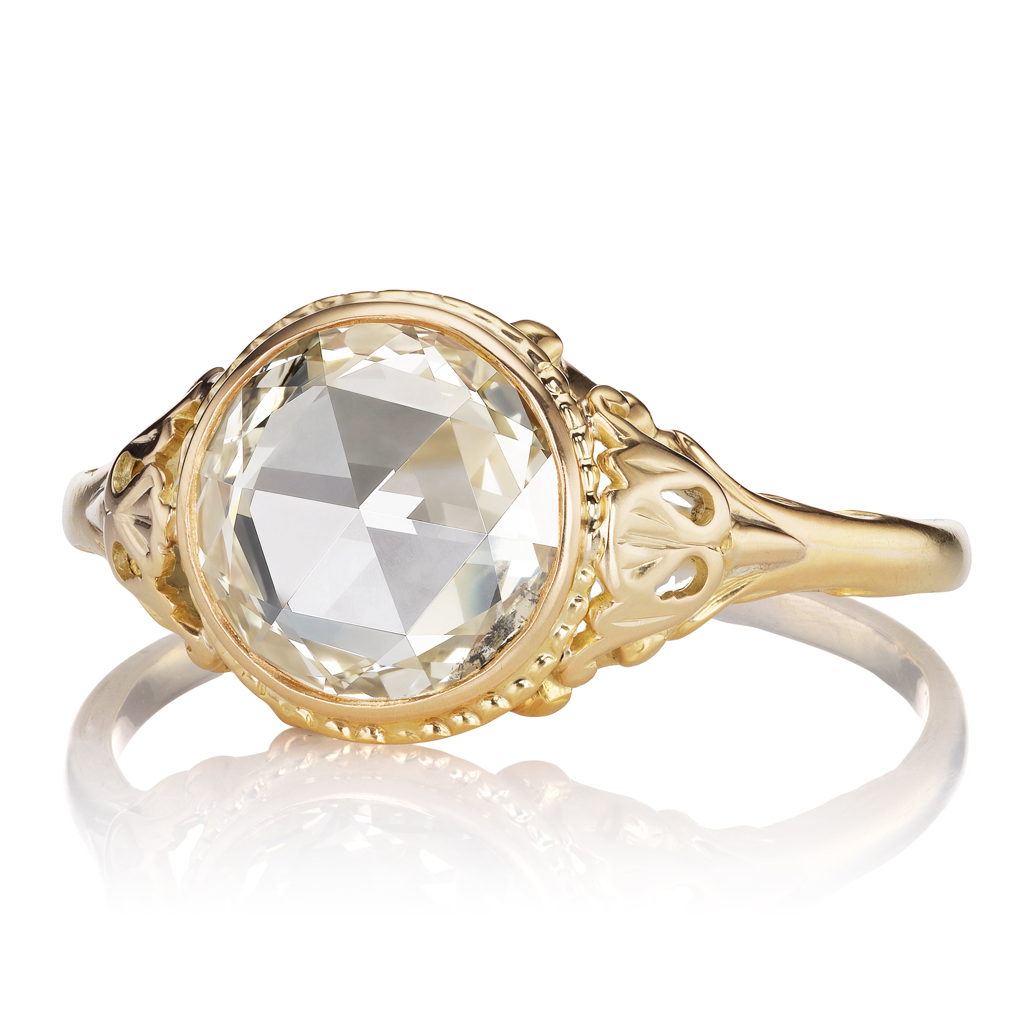 2-3 Carats vintage engagement ring