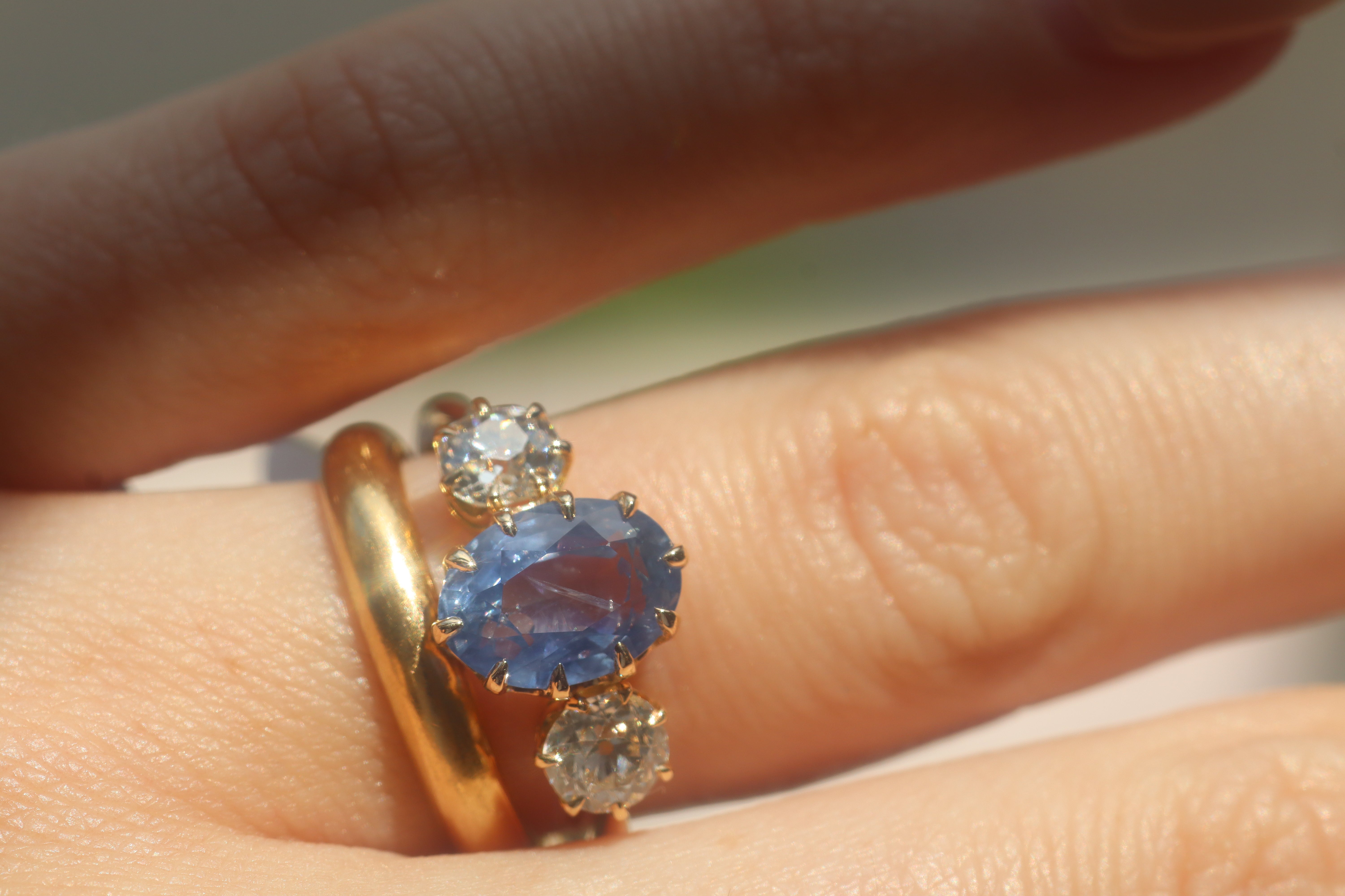 2-3 Carats gemstones  vintage engagement ring