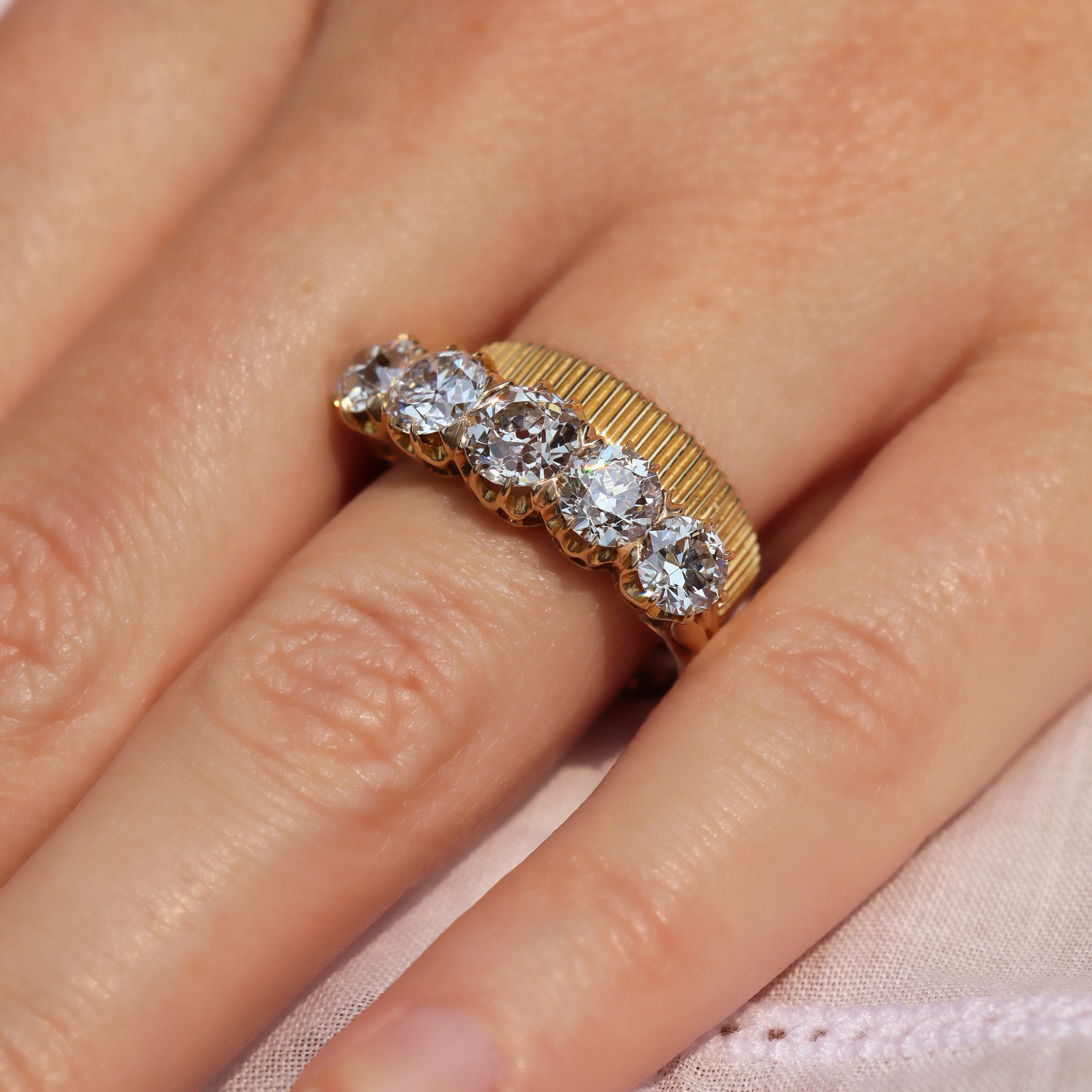 ANTIQUE diamond engagement ring