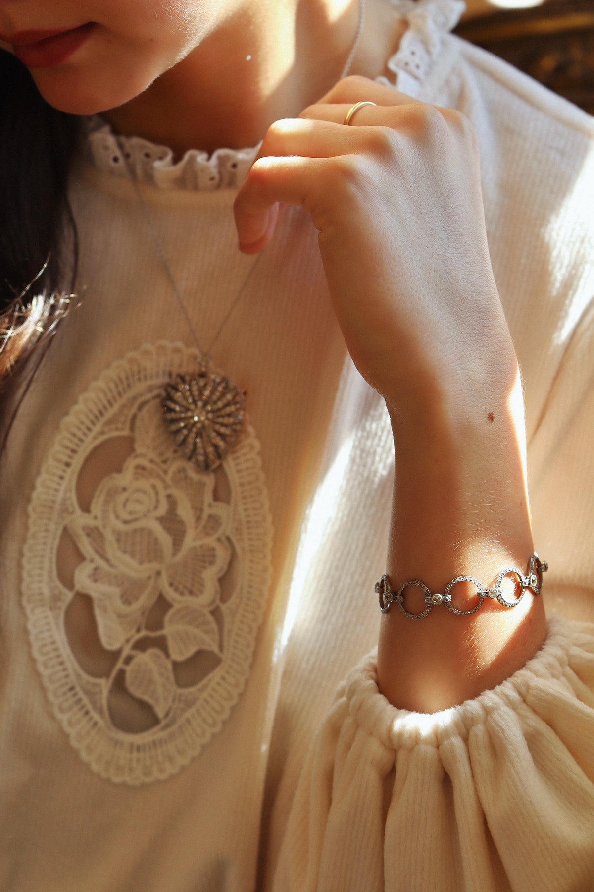 j-k-l color, diamond in platinum setting