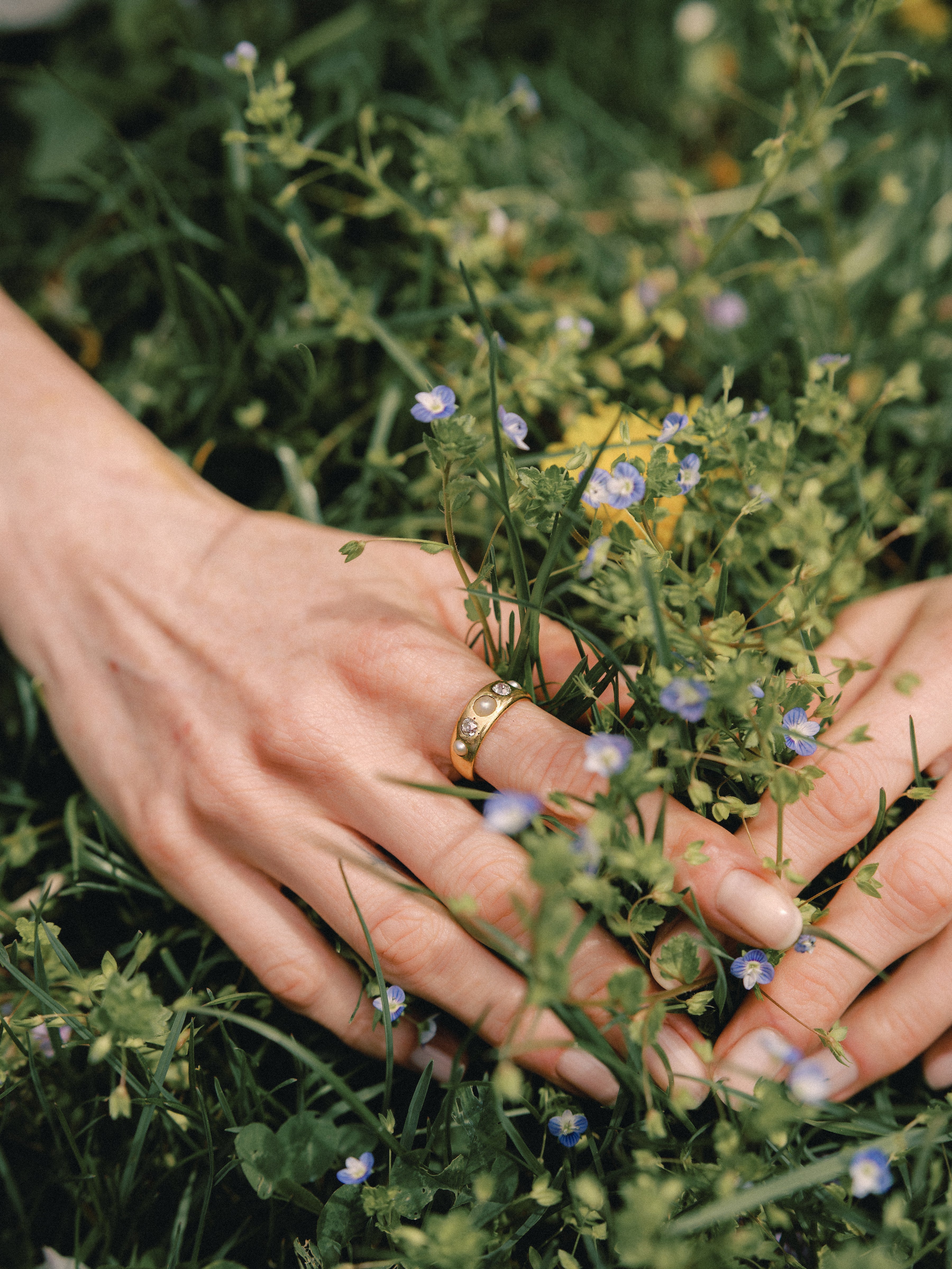 diamond in yellow gold setting