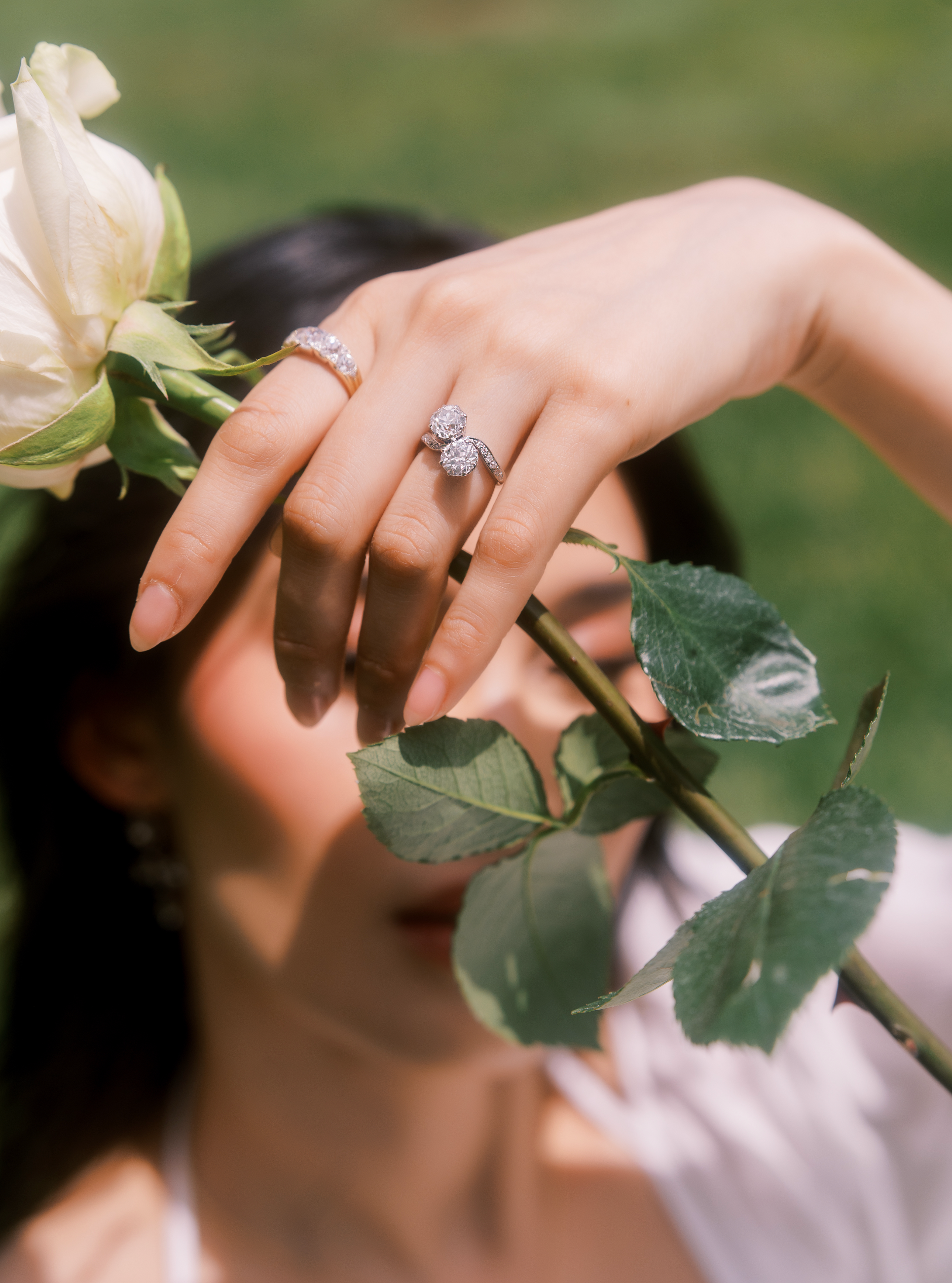 g-h-i color, si-i clarity diamond in platinum setting