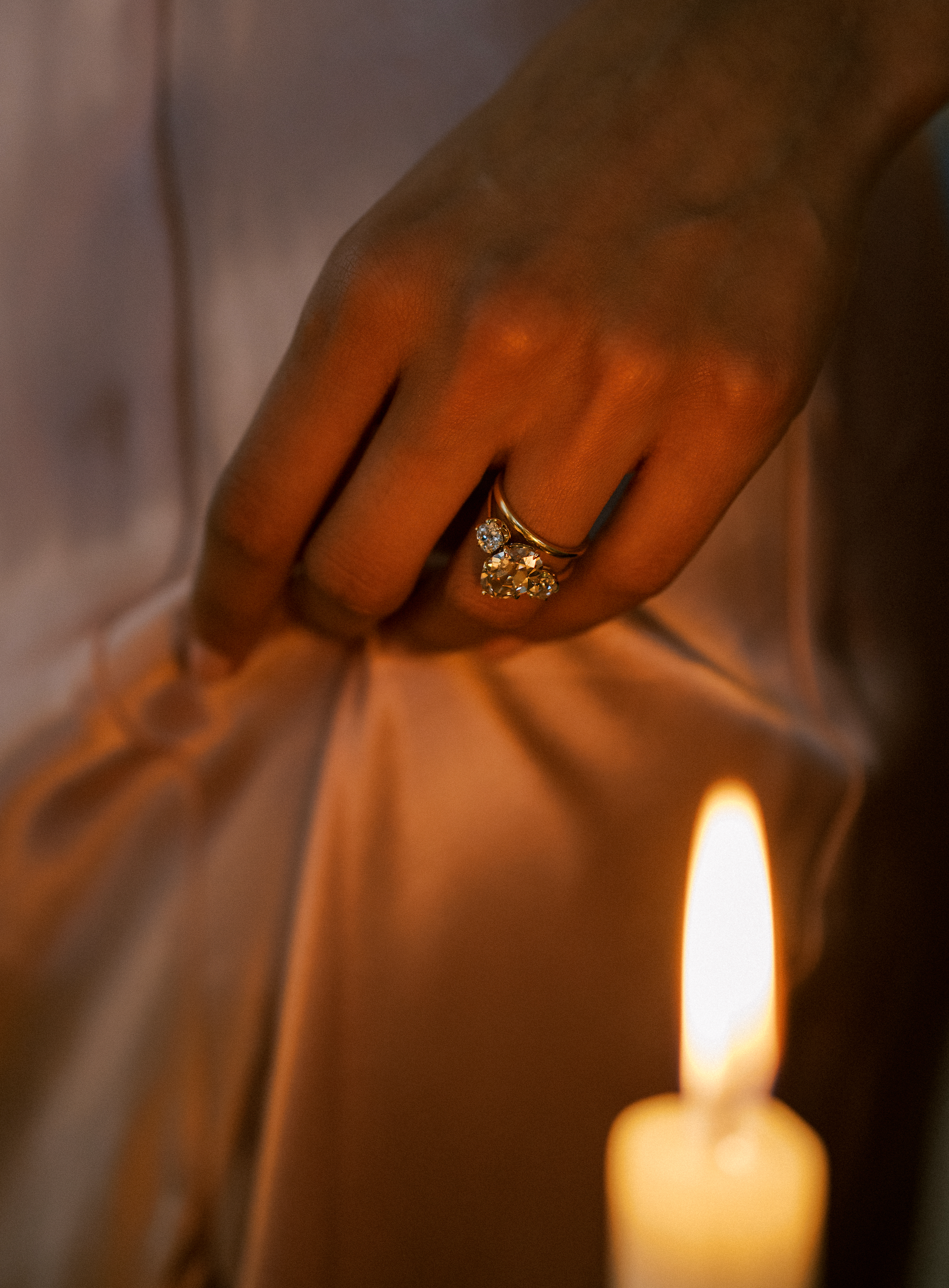 fancy color, vs clarity diamond in yellow gold setting