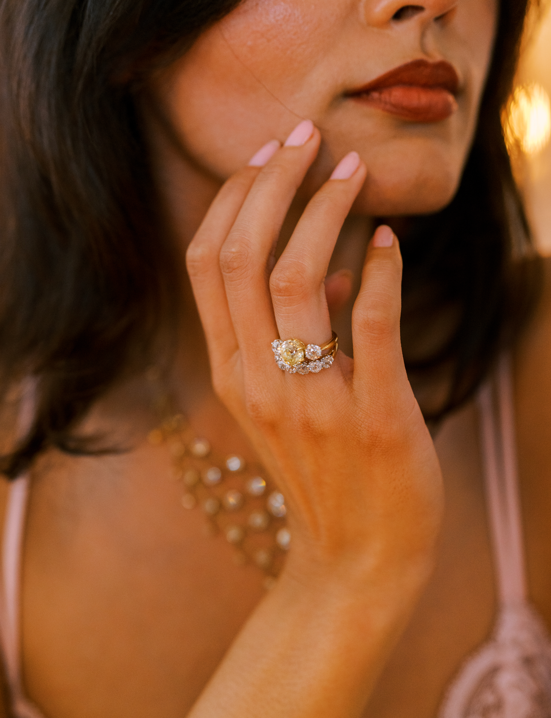 fancy color, si-i clarity diamond in yellow gold setting