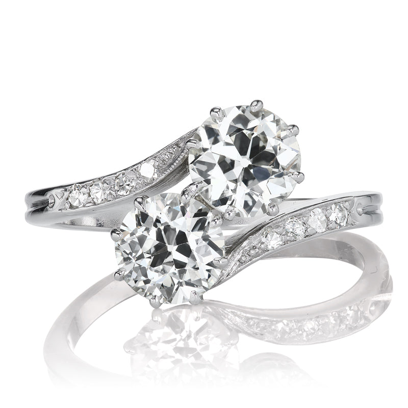 Vintage Toi et Moi Diamond Engagement Ring