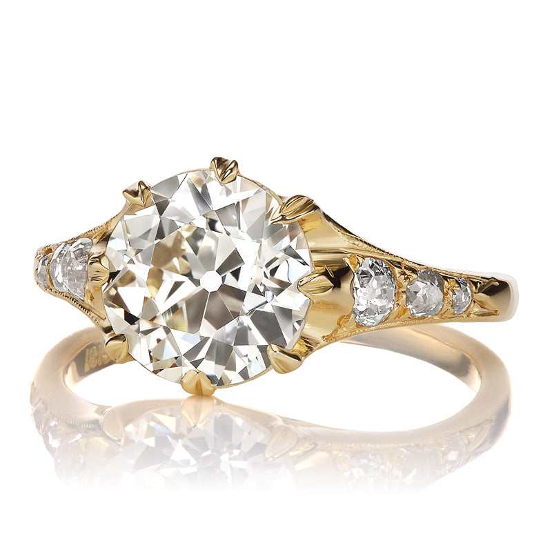 2-3 Carats vintage engagement ring