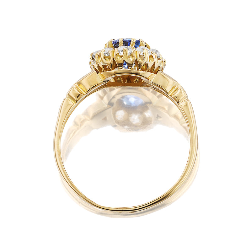 j-k-l color, si-i clarity diamond in yellow gold setting