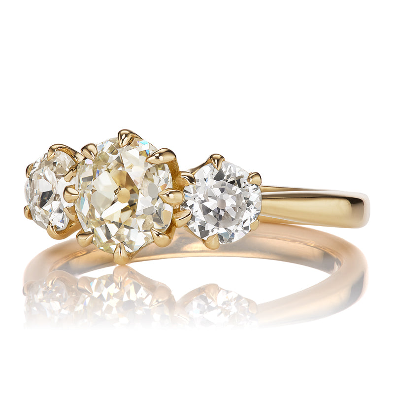 1-2 Carats vintage engagement ring