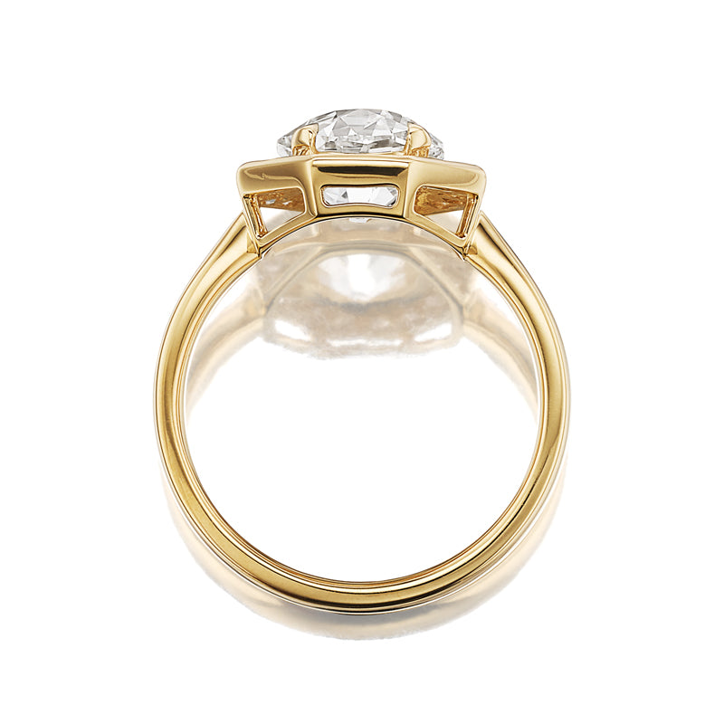 j-k-l color, si-i clarity diamond in yellow gold setting