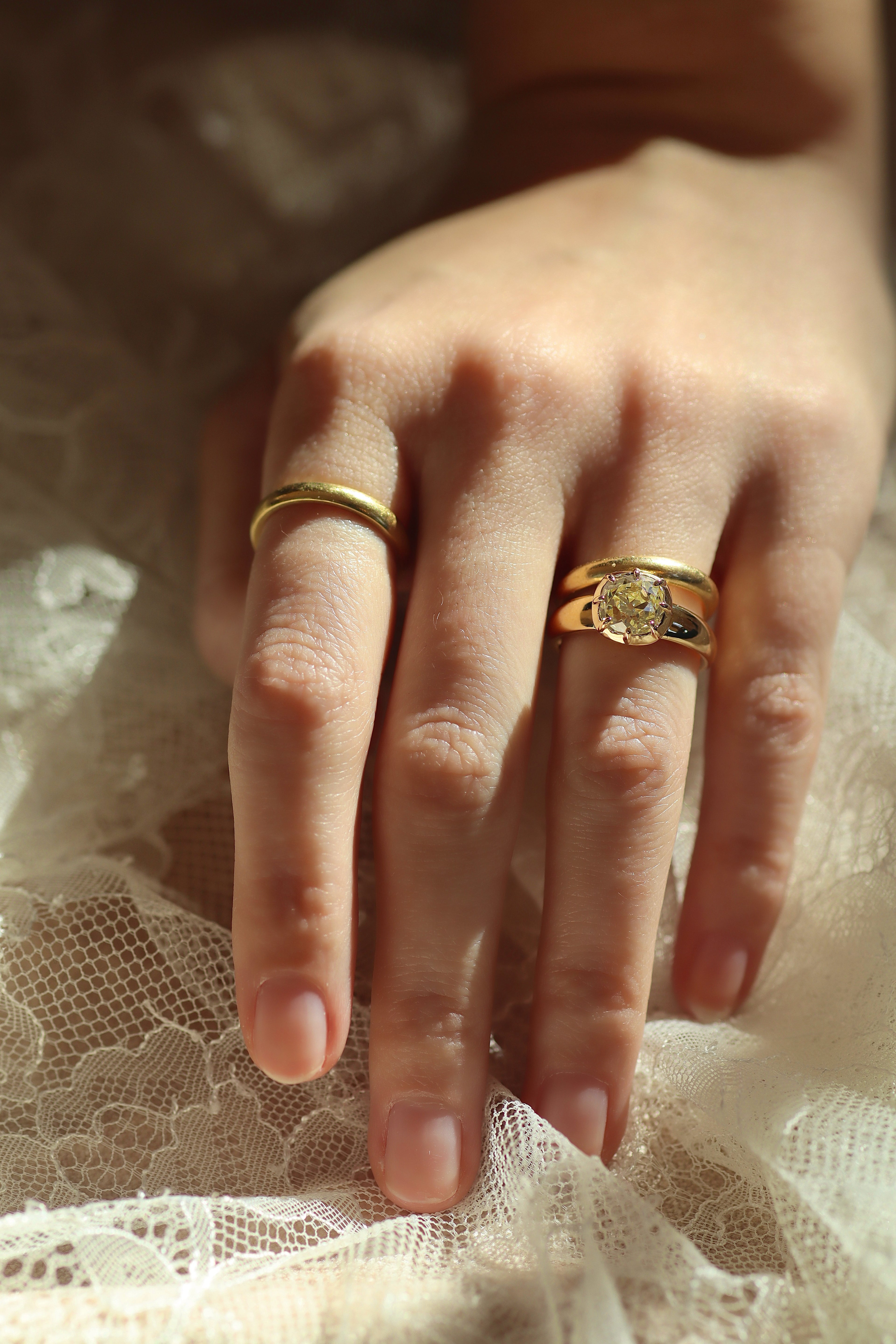 2-3 CaratsSolitaire Band Rings for sale 