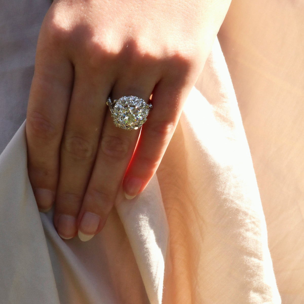 ANTIQUE diamond engagement ring